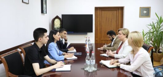 Անահիտ Մանասյանն ընդունել է Հայաստանում ԿԽՄԿ-ի պատվիրակության ղեկավարին